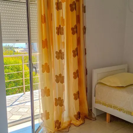Villa Anemos